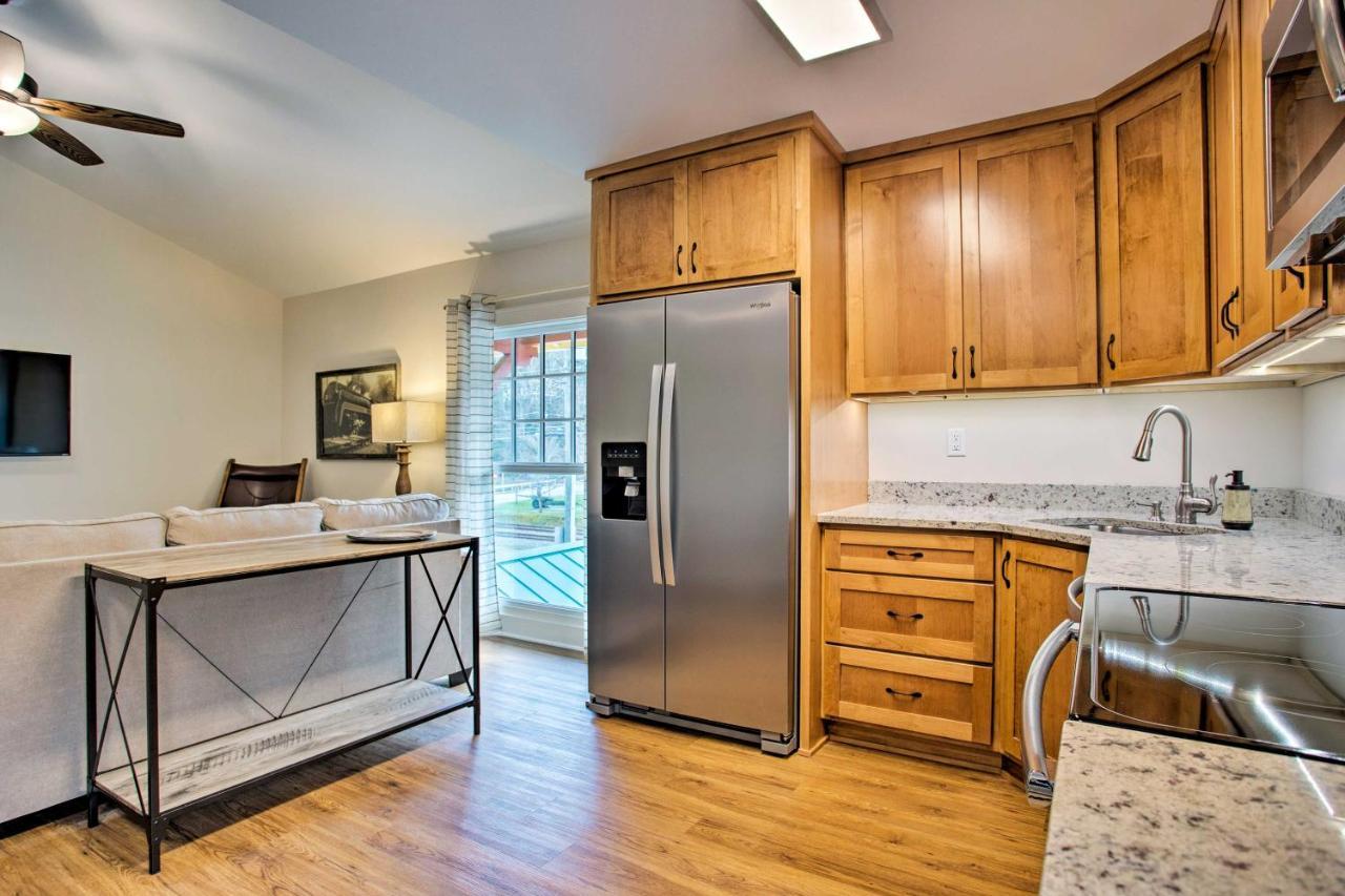 Newly Remodeled Apartment On Main Street In Saluda Kültér fotó